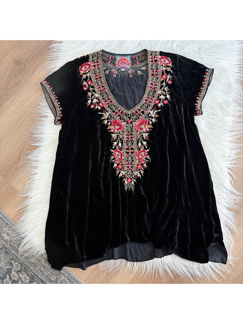 Johnny Was shirt size L